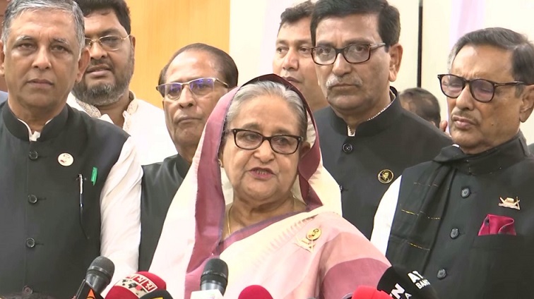 অগ্নিসন্ত্রাস করে মানুষের ভোটের অধিকার ও উন্নয়ন কেউ যেন ধ্বংস করতে না পারে-প্রধানমন্ত্রী 